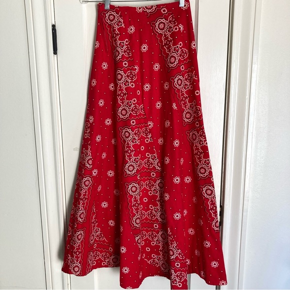 Vintage Cotton Canvas Patchwork Red Paisley Bandana Maxi Skirt - Picture 10 of 17